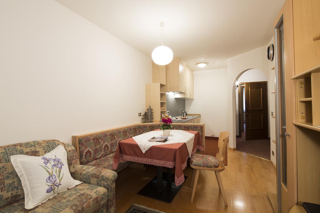 Ciasa Iris Hotell Colfosco Eksteriør bilde